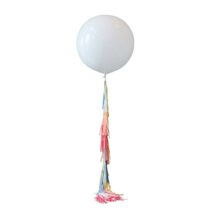 pastel-giant-balloon-and-tail